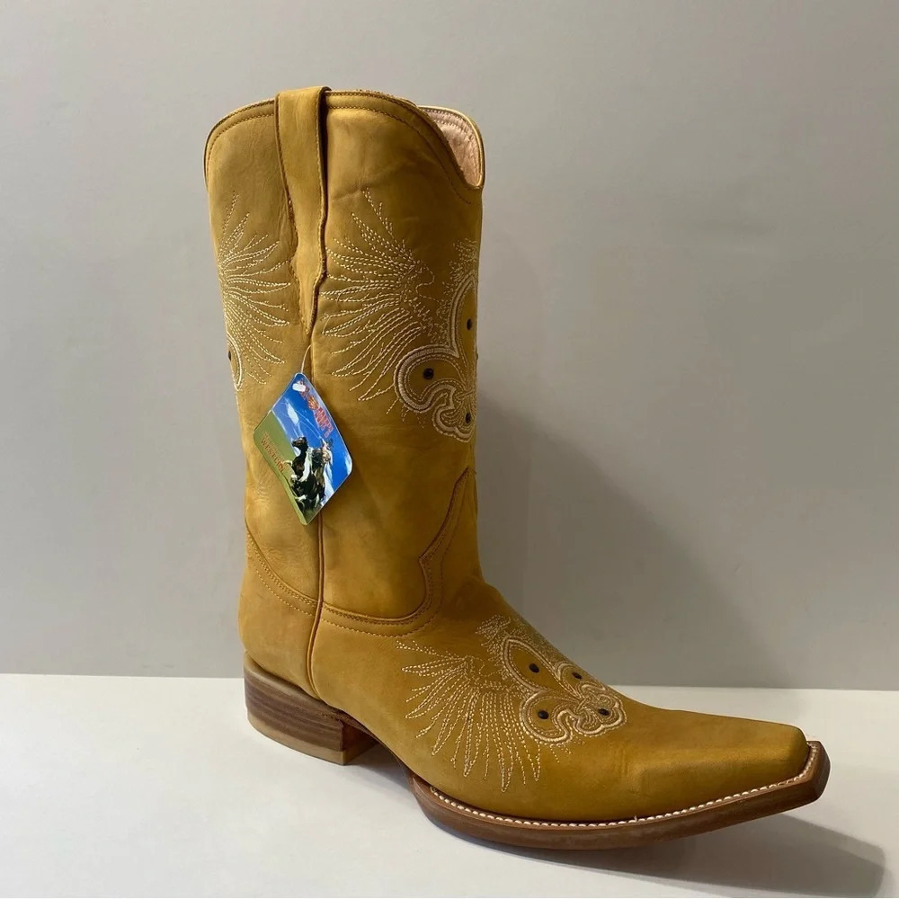 Jar Boots "NEW" Camel Color Embroidered Square Toe Mid Calf Pull On Boots Size 9